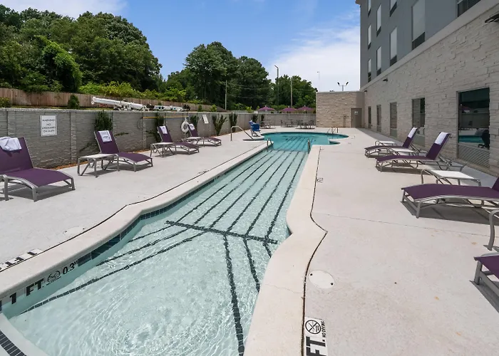 Holiday Inn Express & Suites Memphis Arpt Elvis Presley Blv By Ihg