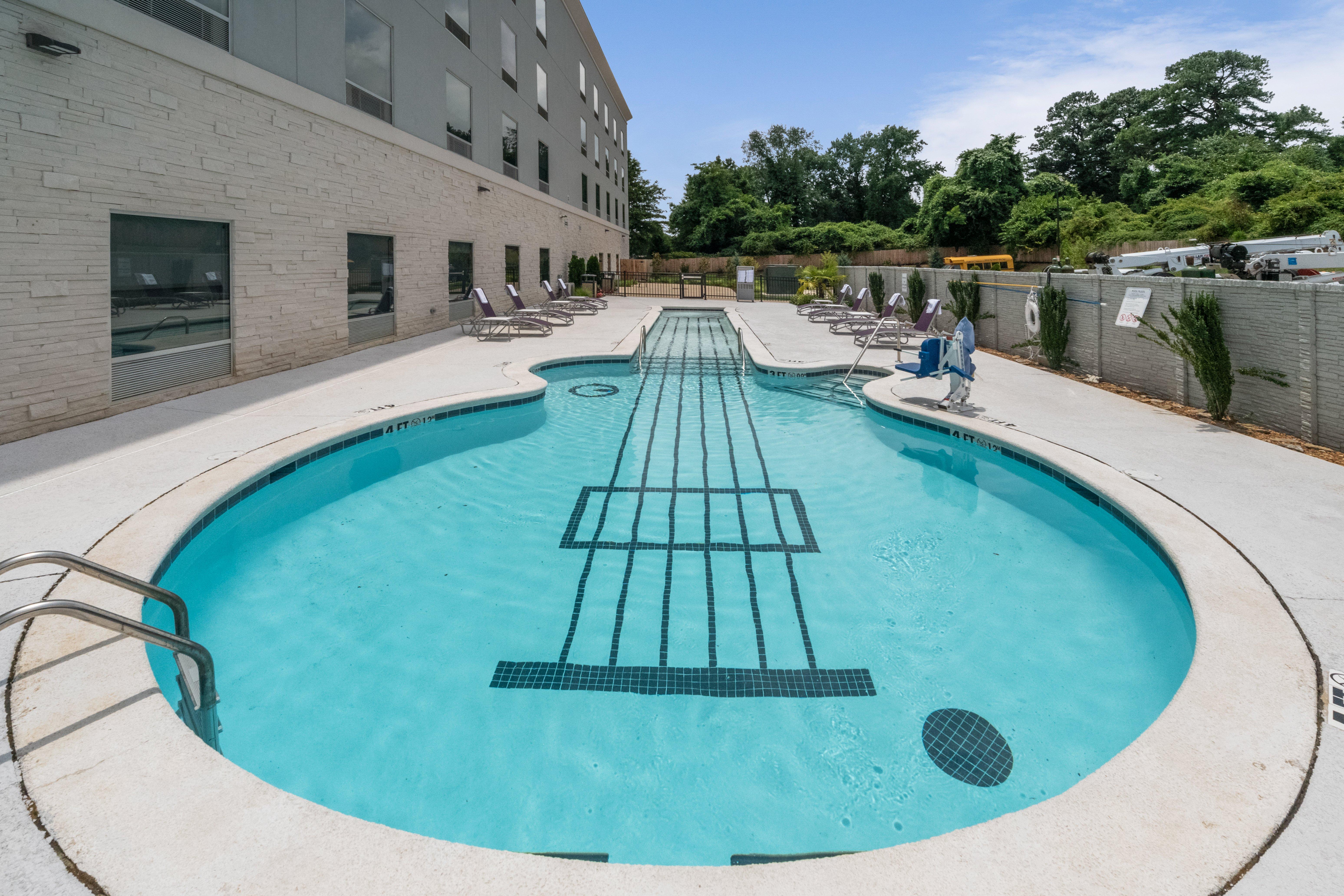 Express & Arpt Elvis Presley Blv By Ihg Hotel Memphis